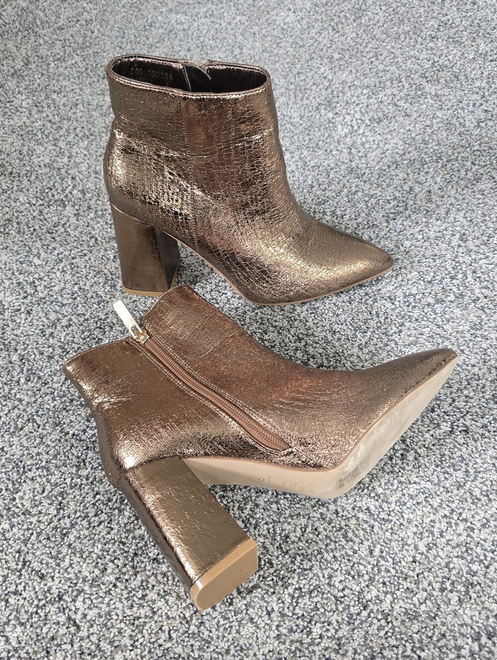 ShuShop Veronica Metallic Bronze Crackle Pointed Toe Block Heel Booties Size 7